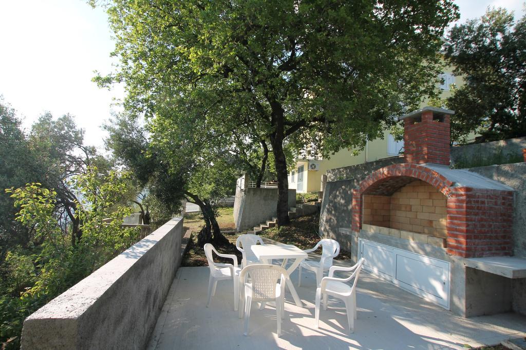 Apartment Bayer Herceg Novi Exteriör bild